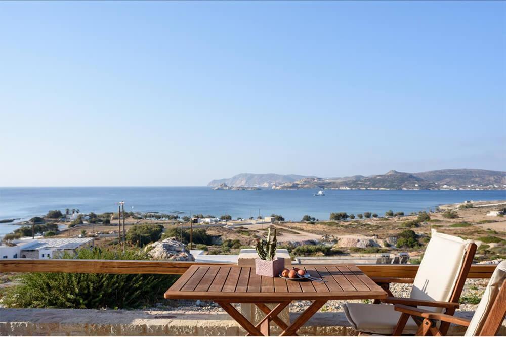 Κalamitsi Rooms & Apartments Кимолос Экстерьер фото